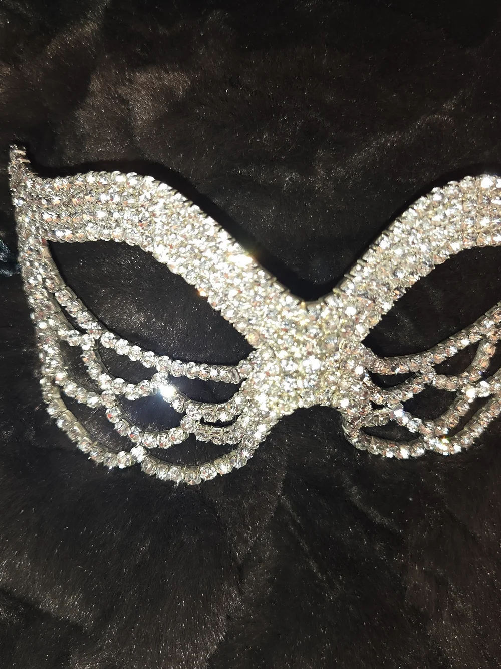 Crystal Embellished Masquerade Mask - Gold